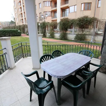 Apartment Menada Arcadia *