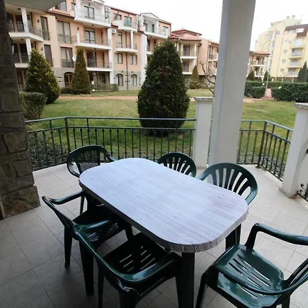 Menada Arcadia Apartment