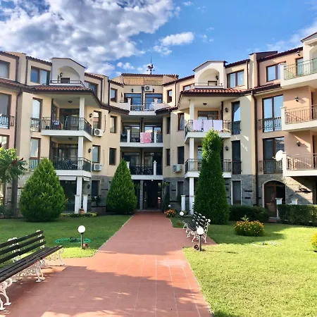 Menada Arcadia Apartment *